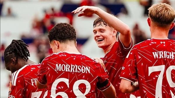 ليفربول يسعى لتعزيز الجناحين