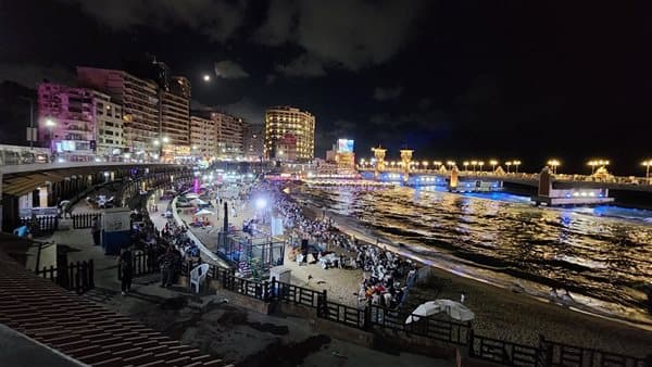 زلزال الفجر يثير الرعب في الإسكندرية