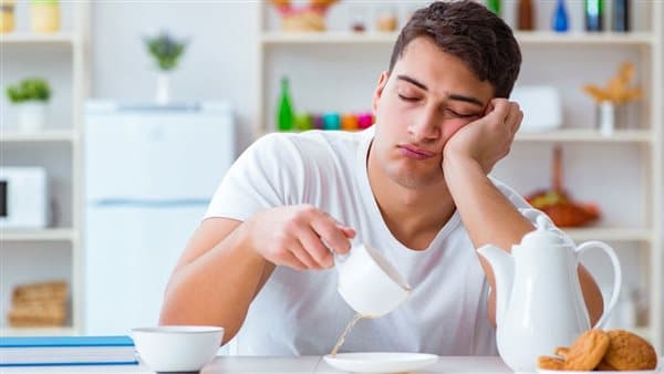 ستة سلوكيات تستهلك طاقتك قبل الظهر