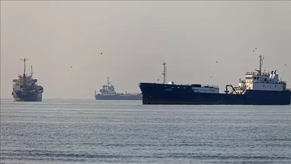 Shipping Passes Bab el-Mandeb vs Hormuz
