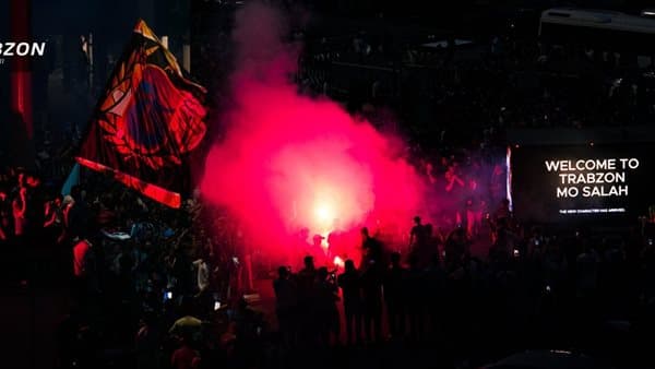 Trabzonspor fans celebrate Salah