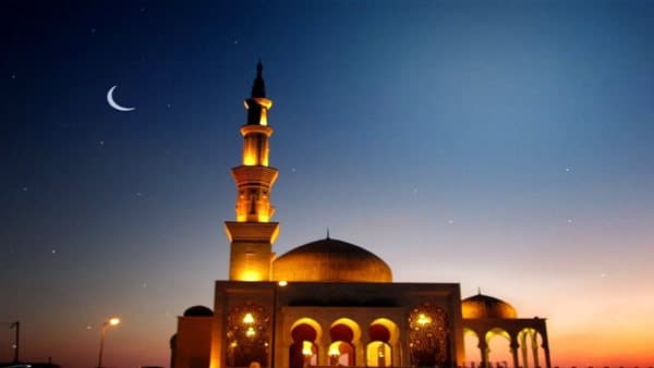 مواقيت أذان الفجر الخميس في القاهرة