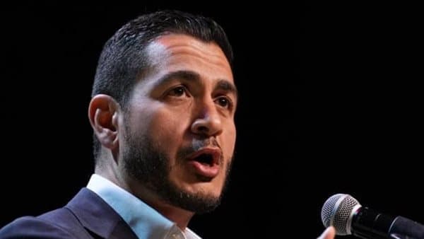 ذا جارديان: عبد الرحمن السيد يختبر الديمقراطيين قبل الانتخابات الامريكية