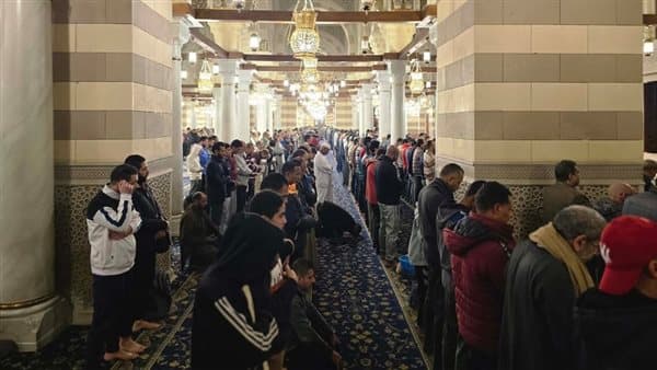 Maghrib (Isha) prayer times in Cairo today