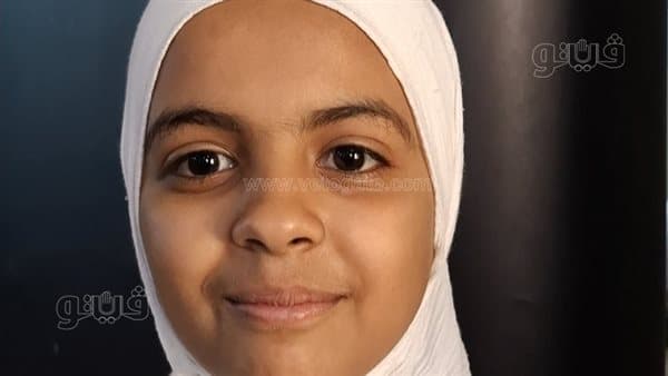 أصغر حافظة للقرآن تشاهد التلاوة في مسجد القنائي