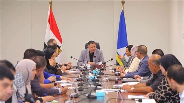 Damietta Governor reviews health insurance updates