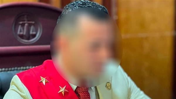 Fake judge and staff face trial