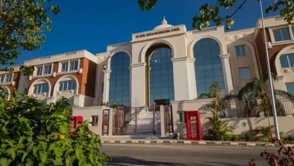 متى تبدأ الدراسة في المدارس الدولية 2026-2027