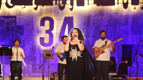 Nasma Mahjoub excites Citadel Festival with her song