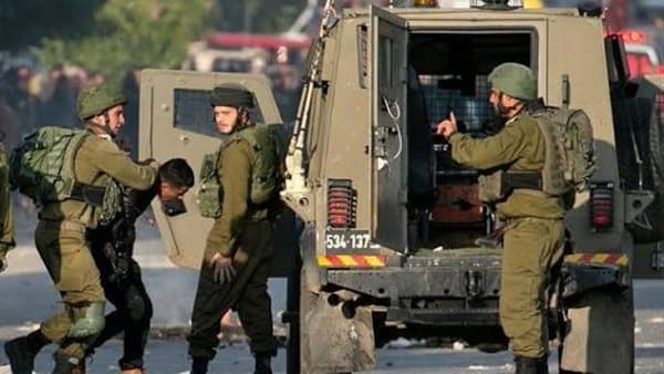 Israeli forces raid Kafr al-Lubad