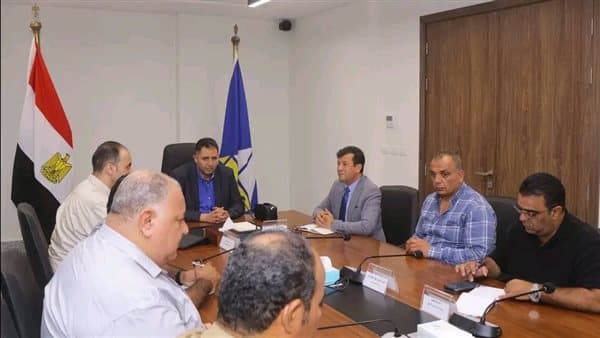 Damietta Governor urges leaders to focus on citizen service