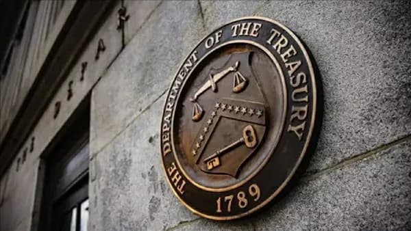 US debt hits historic 40T level