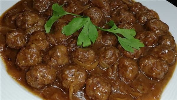 طريقة تحضير كرات اللحم بالصوص البني