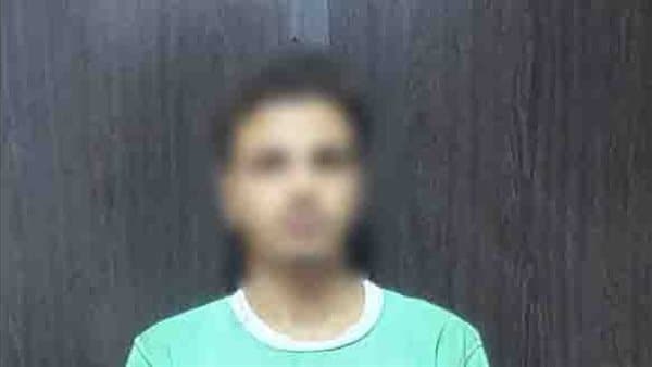 Social media worker detained over counterfeit currency scam