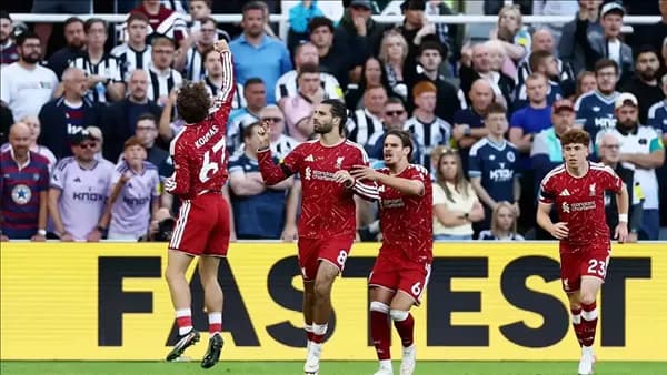 Liverpool near record transfer for Salah replacement
