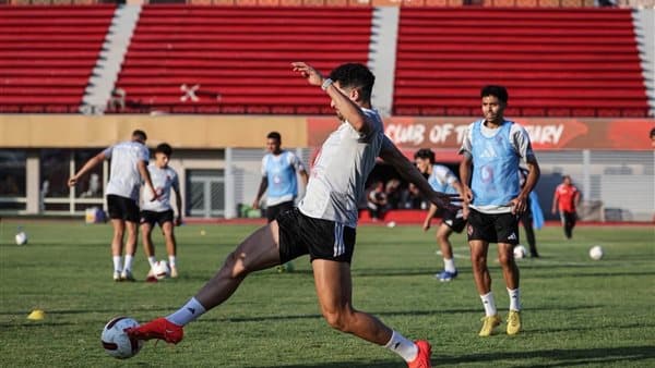 الأهلي يختتم تدريباته لمواجهة زد