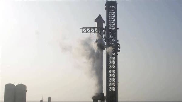 SpaceX recovers Starship from Indian Ocean