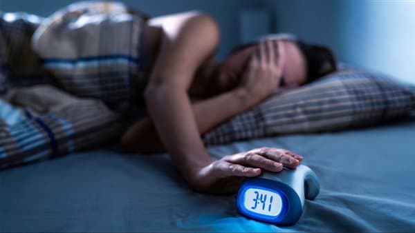 طرق بسيطة لعلاج الأرق والنوم الهادئ
