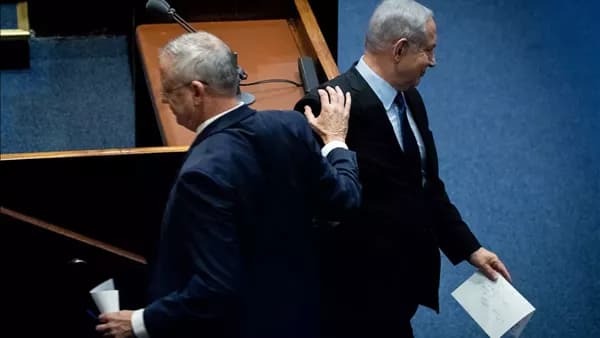 Netanyahu Using Lies to Stay in Power