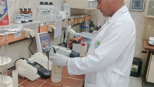 مياه الفيوم تسحب 36,700 عينة لضمان السلامة