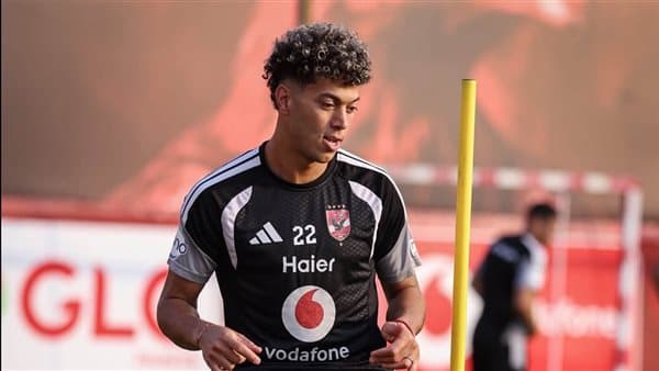 Imam Ashour consulted Amoueta before the match