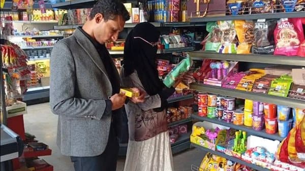 حملة على الأسواق بدمياط لضبط المخالفات