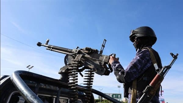 Yemeni Army intercepts Houthis' missile attack