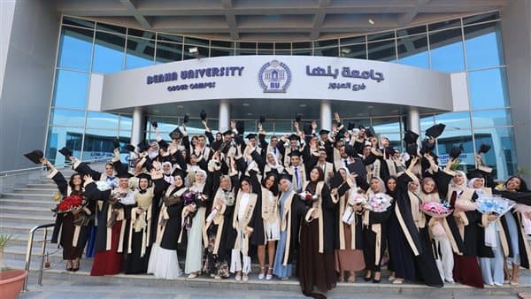 رئيس جامعة بنها يوجه رسالة لخريجي الحقوق
