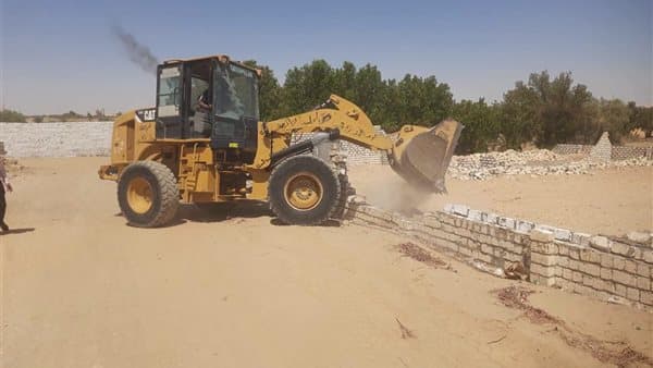 Al-Kharijah New Valley crackdown on illegal structures