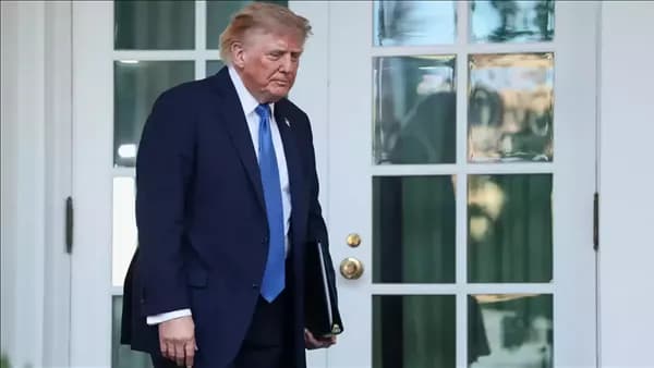 Pressure on Trump to reduce Iran tensions