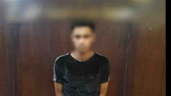 متهم بتحصيل أموال من السائقين في المرج