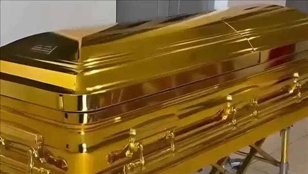 British celebrity buried in golden coffin