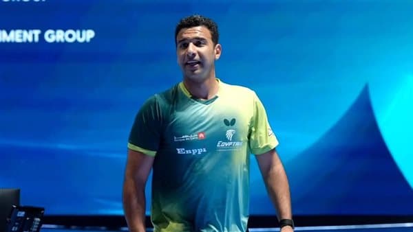 عمر عصر يخسر أمام بطل الصين في تنس الطاولة