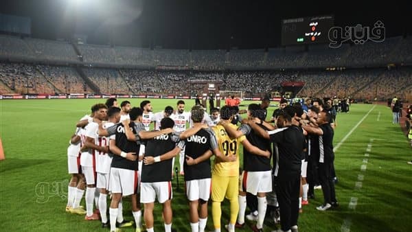 جمهور الزمالك يهاجم حكم محمود ناجي