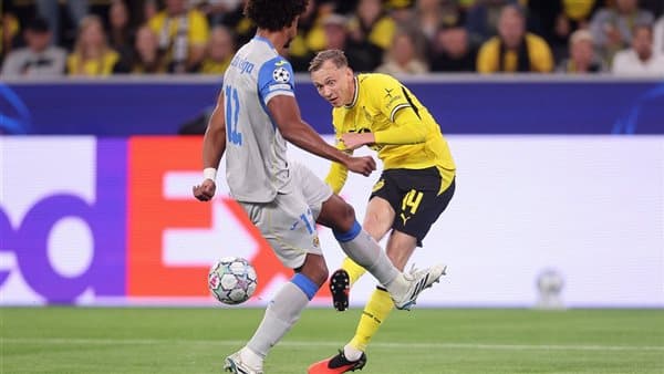دورتموند يتفوق على فياريال 3-2