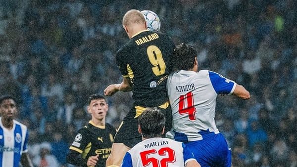 هالاند يقود سيتي للفوز على بورتو