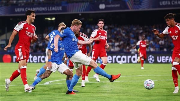 Arsenal beats Napoli 1-0 in Champions League