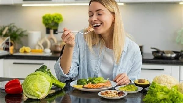 أطعمة ضرورية للمرأة بعد الأربعين
