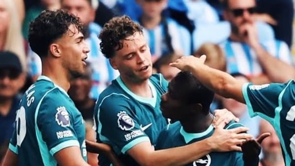 Brighton defeats Coventry 5-0