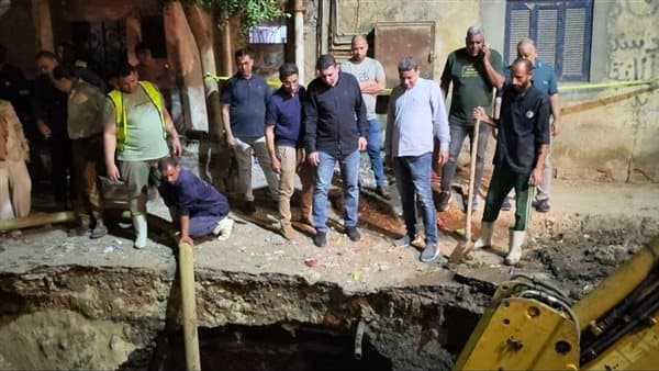 Ground collapse at Al-Holmiya Square in Minya