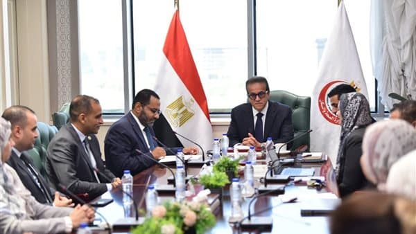 Health Minister promotes certified health initiatives