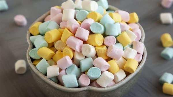Easy Steps to Make Marshmallows at Home