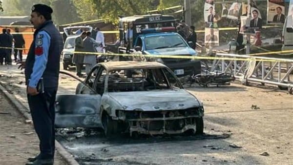 Explosion at Pakistan police mosque kills and injures 57