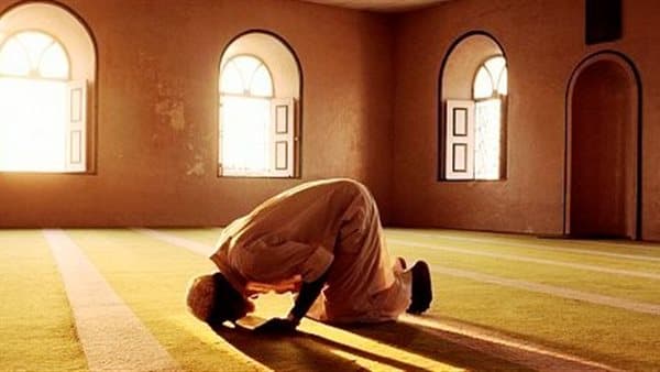 Dhuhr Prayer Time in Cairo and Regions on September 21