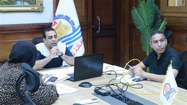 نائب محافظ قنا يتابع ملفات التصالح والمتغيرات