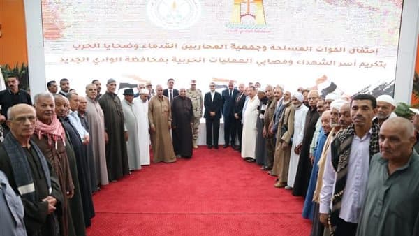 New Valley Governor Supports Martyrs and Veterans