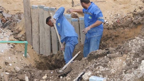 Fayoum landslide affects sewage repair