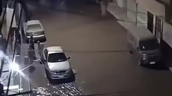 Main water pipe burst floods Fayoum streets