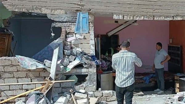 Gas leak explosion injures person in Minya