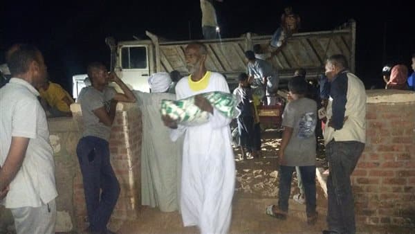 Food and repair teams in Aswan villages